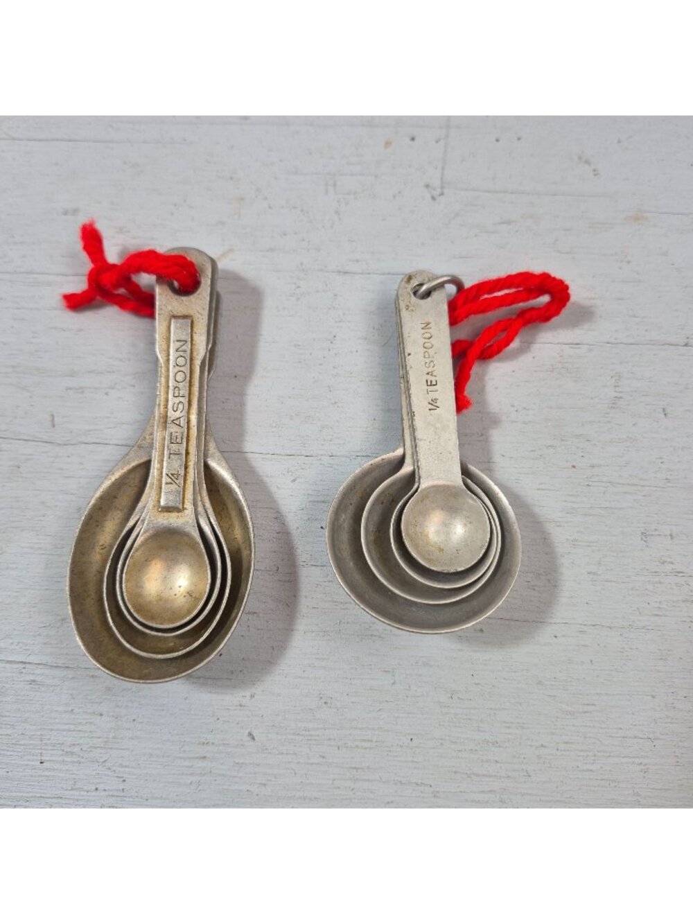 Vintage Aluminum Measuring Spoons 2 Sets 1/4 1/2 tsp 1 Tbl Spoon Ring Kitchen